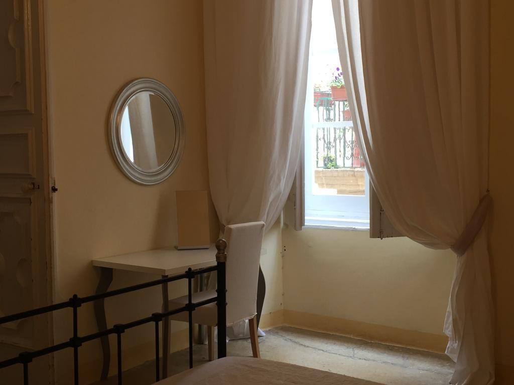 Palazzo Doxi Fontana Dimora Storica Apartman Gallipoli Kültér fotó