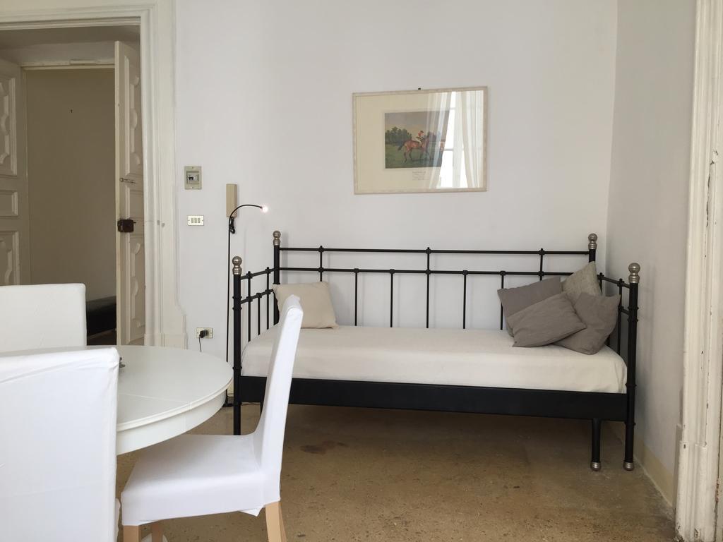 Palazzo Doxi Fontana Dimora Storica Apartman Gallipoli Kültér fotó