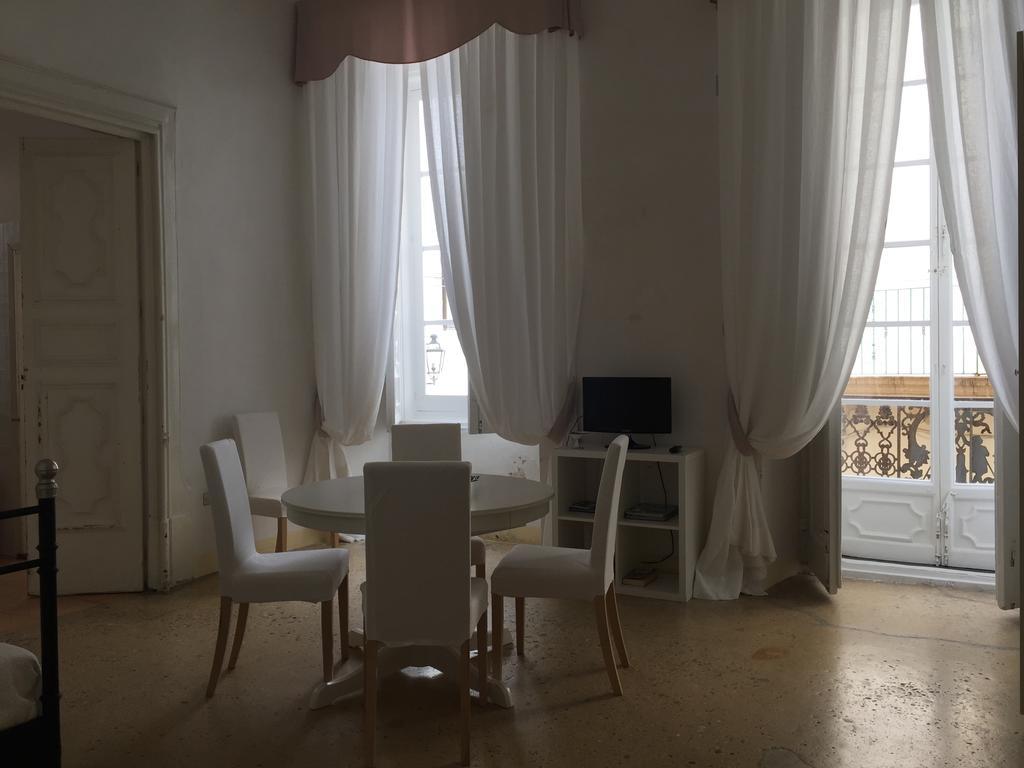 Palazzo Doxi Fontana Dimora Storica Apartman Gallipoli Kültér fotó
